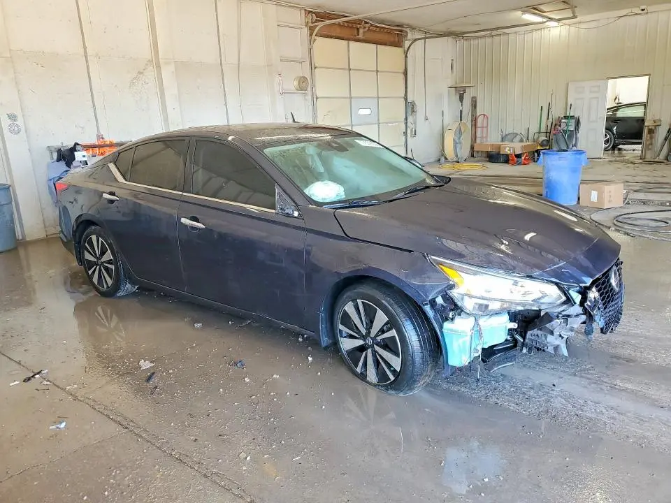 2019 NISSAN ALTIMA SL  