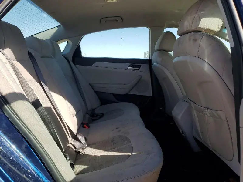 2019 HYUNDAI SONATA SE  