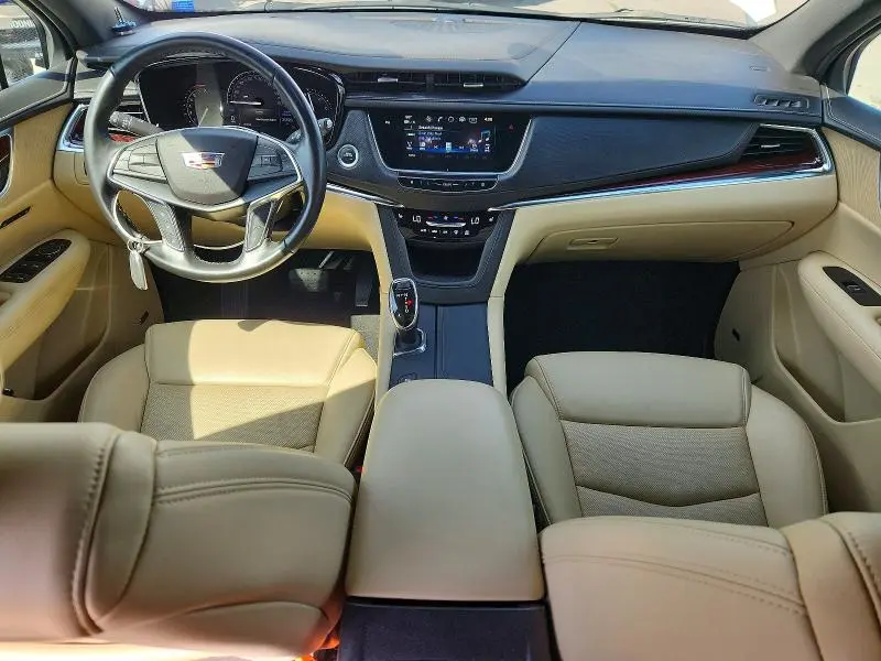 2019 CADILLAC XT5 LUXURY  