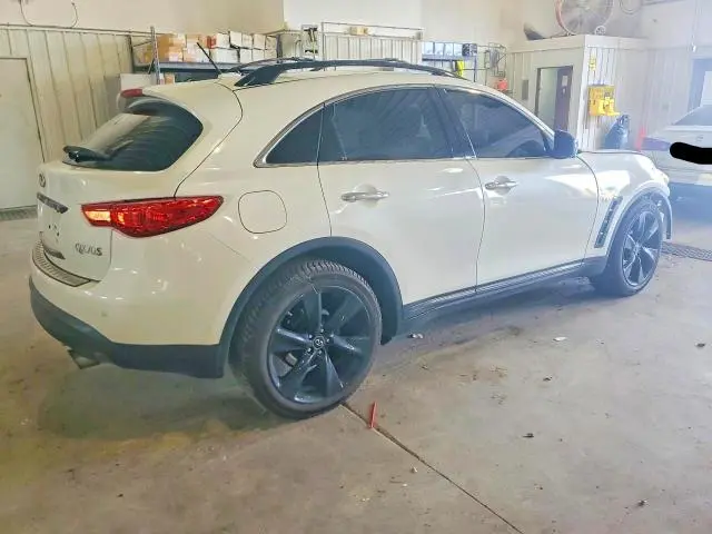 2017 INFINITI QX70 BASE  
