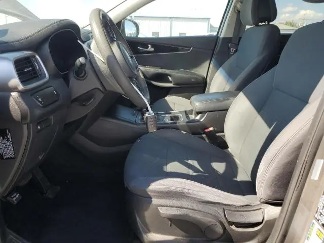 2017 KIA SORENTO LX  