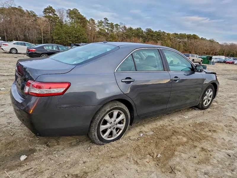 2011 TOYOTA CAMRY BASE  