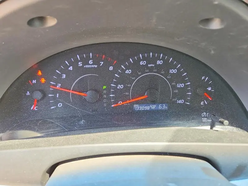 2010 TOYOTA CAMRY LE  