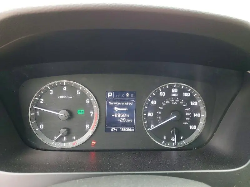 2017 HYUNDAI SONATA SE  