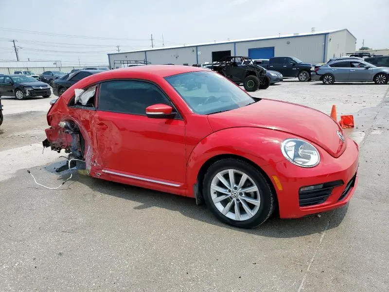 2019 VOLKSWAGEN BEETLE S  