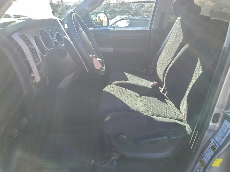 2013 TOYOTA TUNDRA CREWMAX SR5  