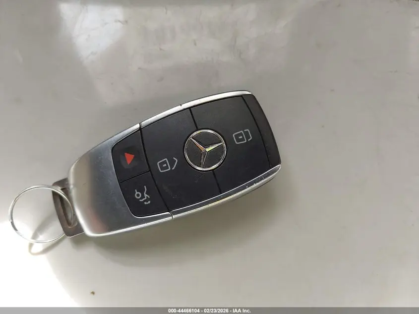 2023 MERCEDES-BENZ C 300 4MATIC