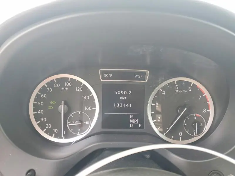 2018 INFINITI QX30 LUXURY  