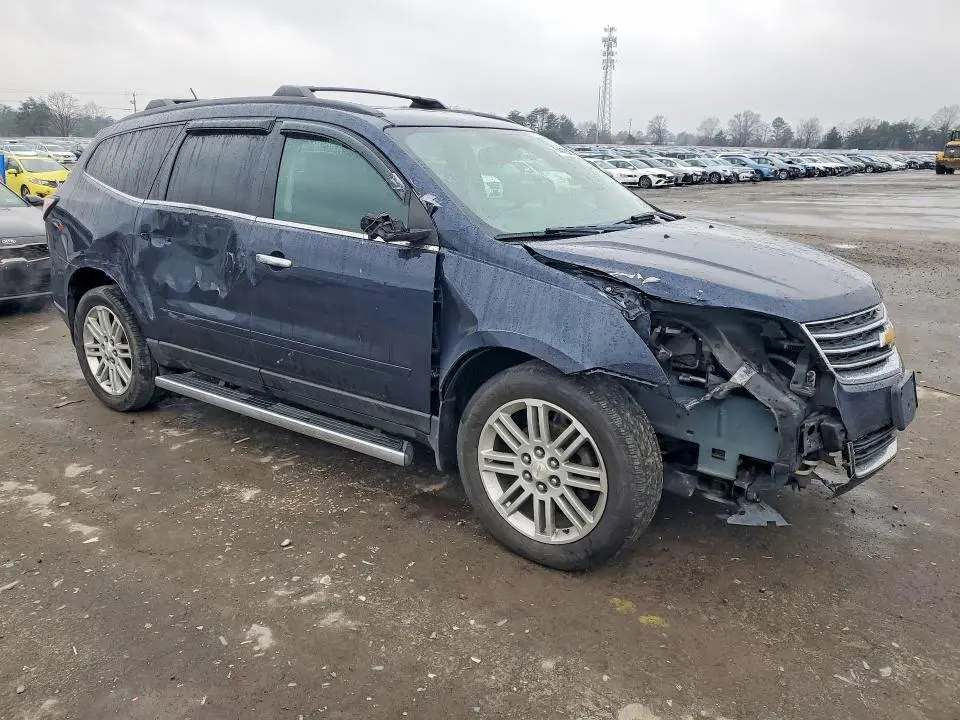 2015 CHEVROLET TRAVERSE LT  