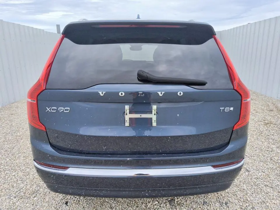 2025 VOLVO XC90 CORE  