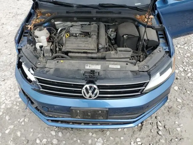 2017 VOLKSWAGEN JETTA SE  