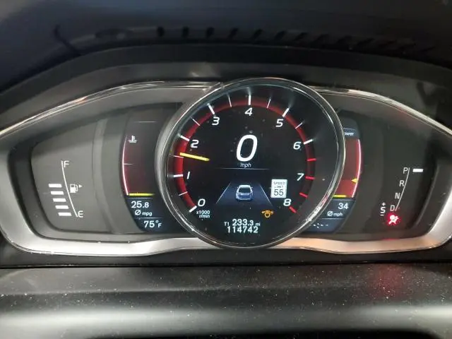 2015 VOLVO XC60 T6 PLATINUM  