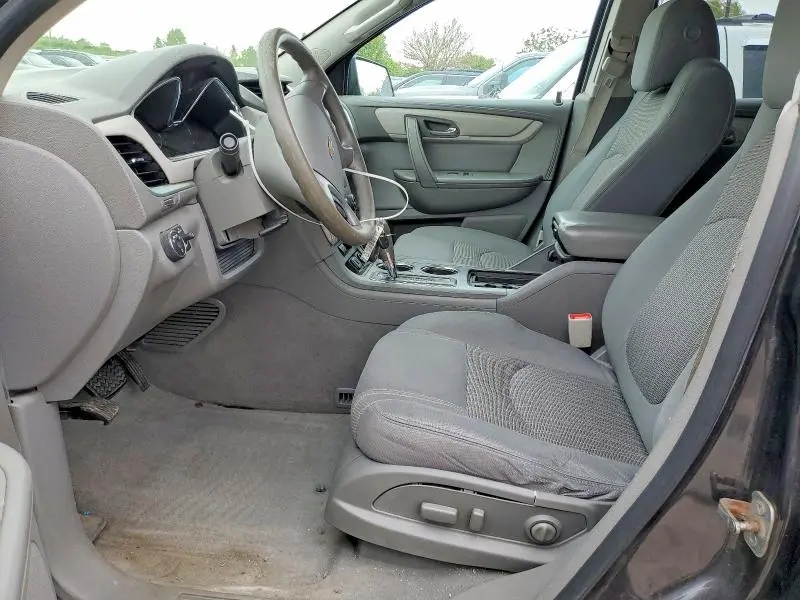 2016 CHEVROLET TRAVERSE LS  