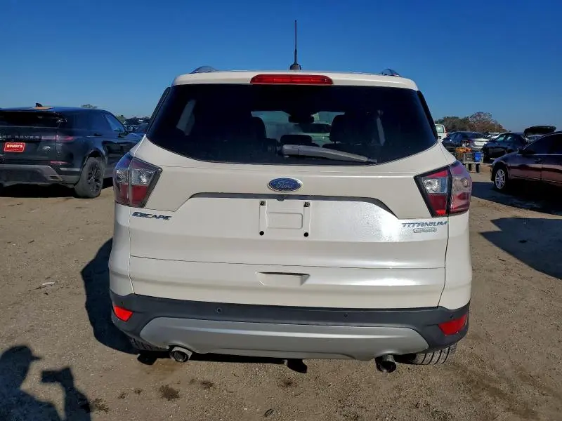 2017 FORD ESCAPE TITANIUM  