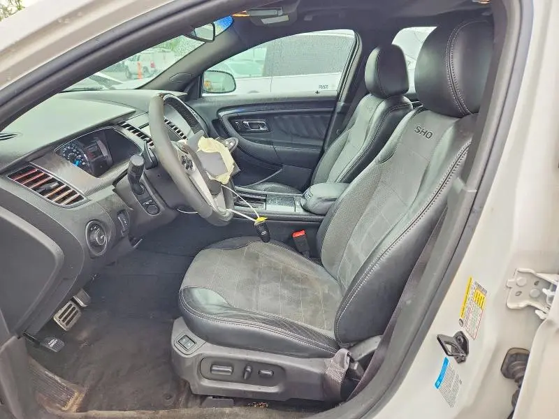 2013 FORD TAURUS SHO  