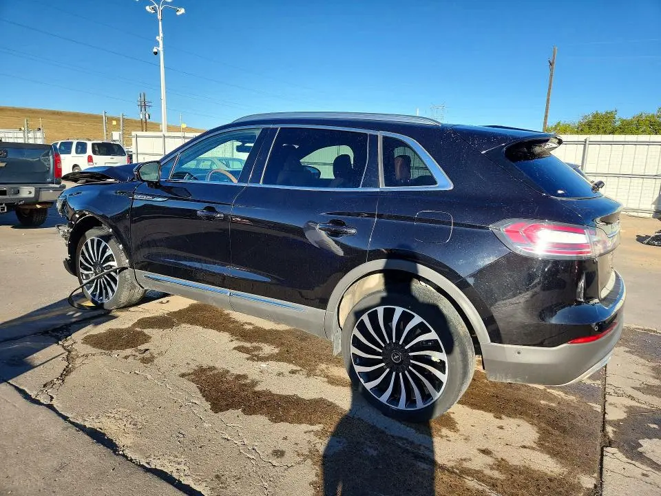 2022 LINCOLN NAUTILUS BLACK LABEL  