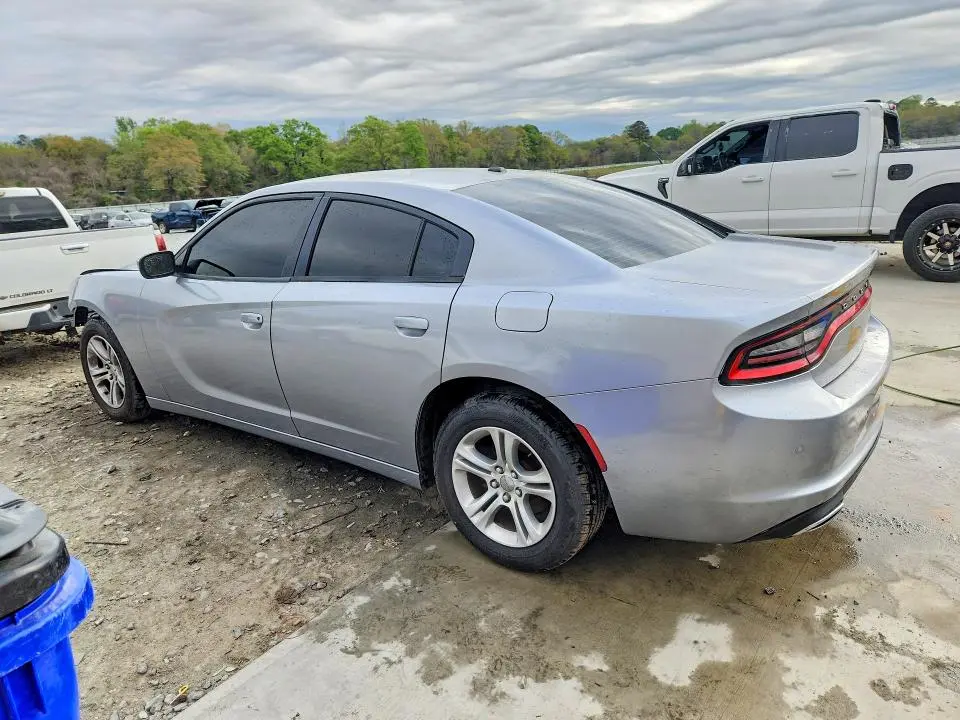 2015 DODGE CHARGER SE  