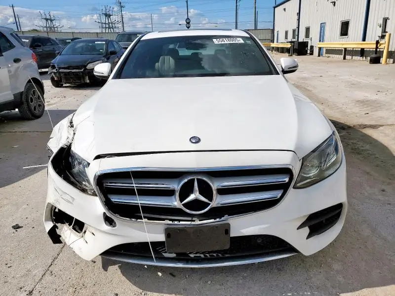 2017 MERCEDES-BENZ E 300  