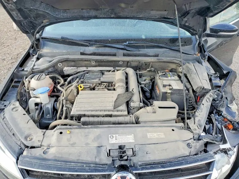 2017 VOLKSWAGEN JETTA SE  