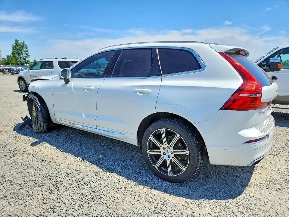 2020 VOLVO XC60 T5 INSCRIPTION  