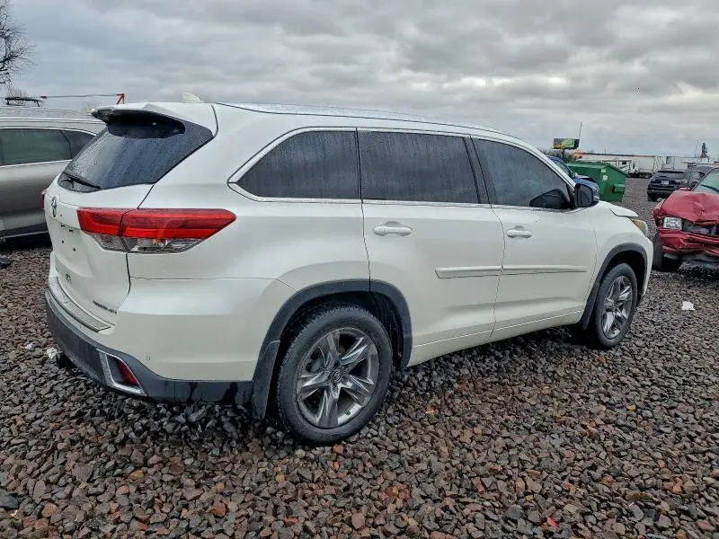 2019 TOYOTA HIGHLANDER LIMITED PLATINUM  