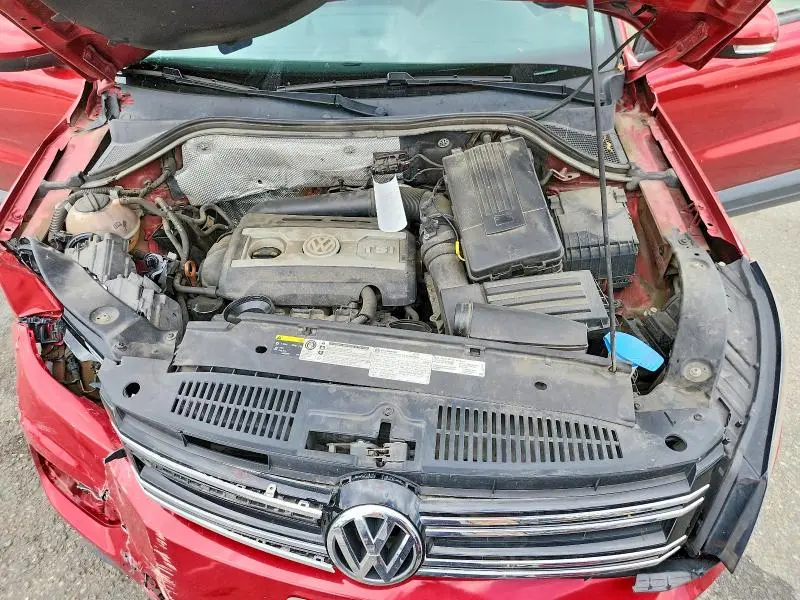 2013 VOLKSWAGEN TIGUAN S  