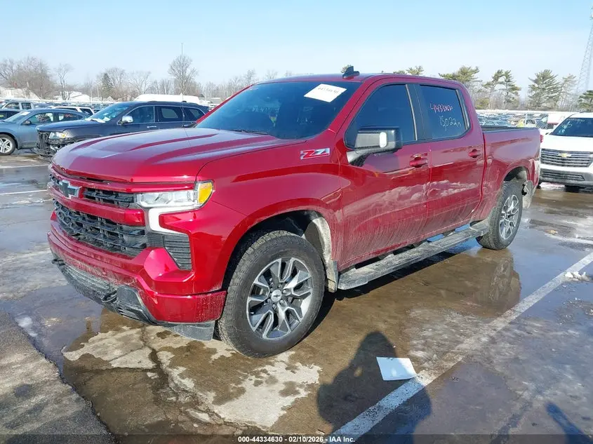 2025 CHEVROLET SILVERADO 1500 4WD  SHORT BED RST
