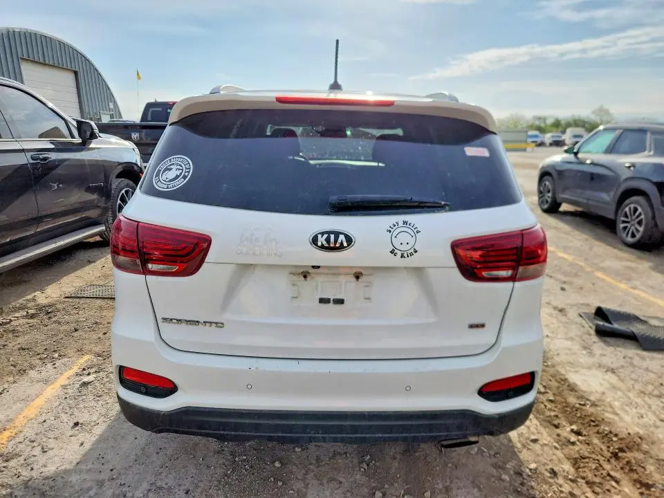 2020 KIA SORENTO LX  