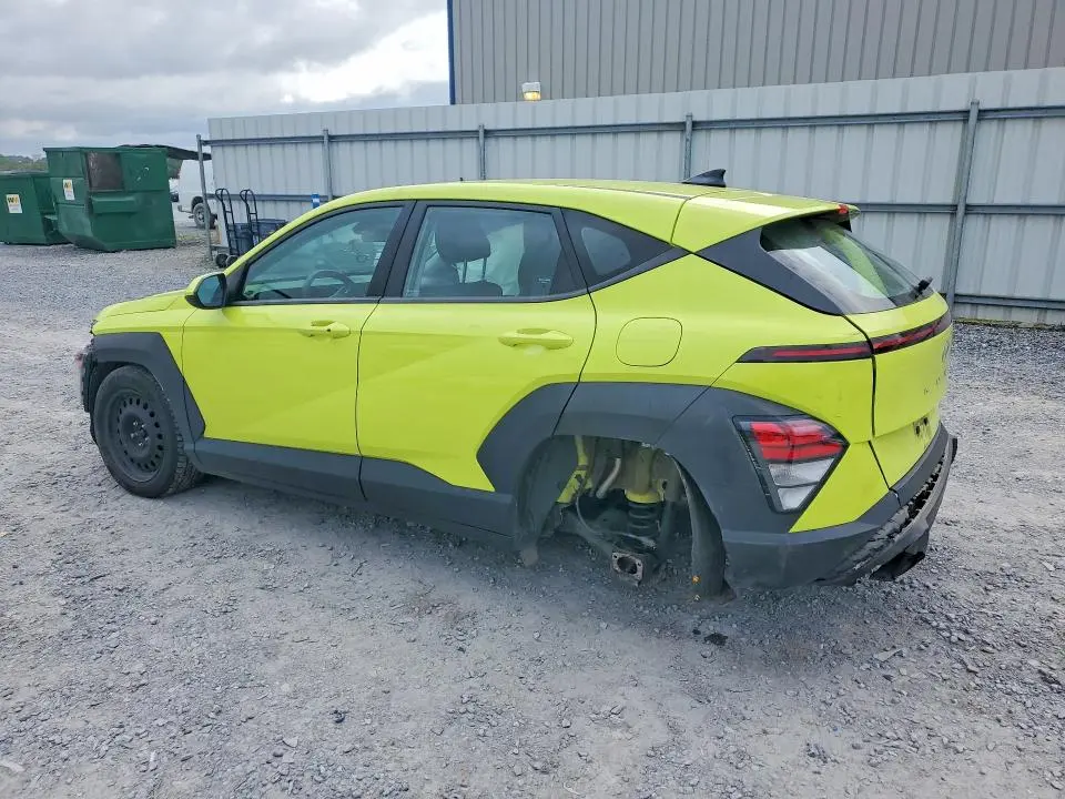 2024 HYUNDAI KONA SE  