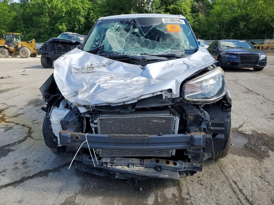 2015 KIA SOUL +  