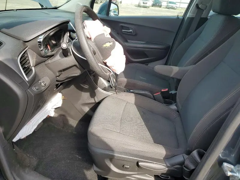 2022 CHEVROLET TRAX LS  