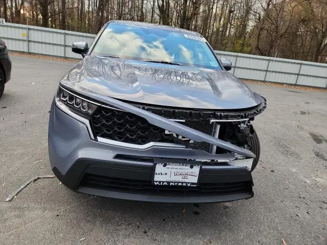 2022 KIA SORENTO LX  