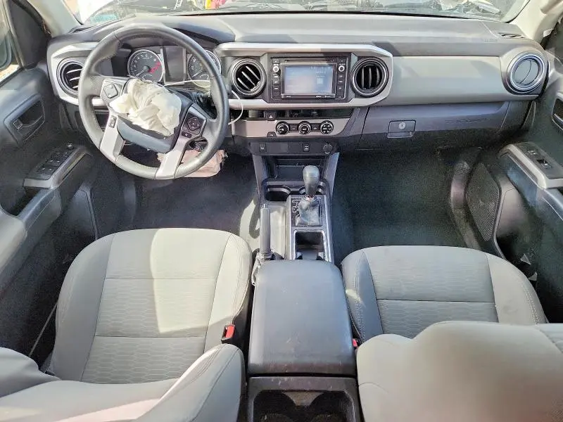 2017 TOYOTA TACOMA SR5 V6  