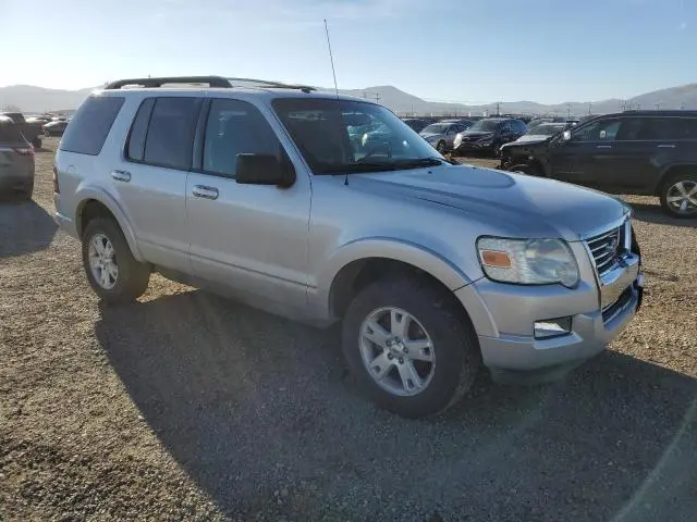 2010 FORD EXPLORER XLT  