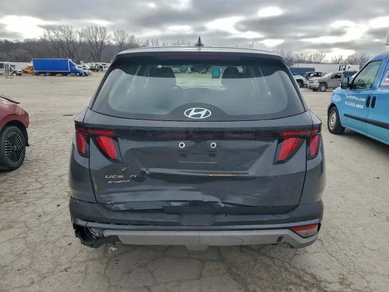 2025 HYUNDAI TUCSON SE  