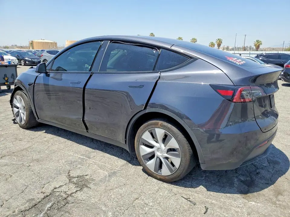 2024 TESLA MODEL Y   