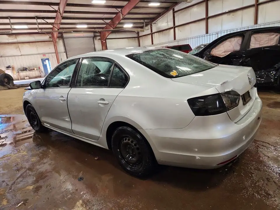 2012 VOLKSWAGEN JETTA BASE  