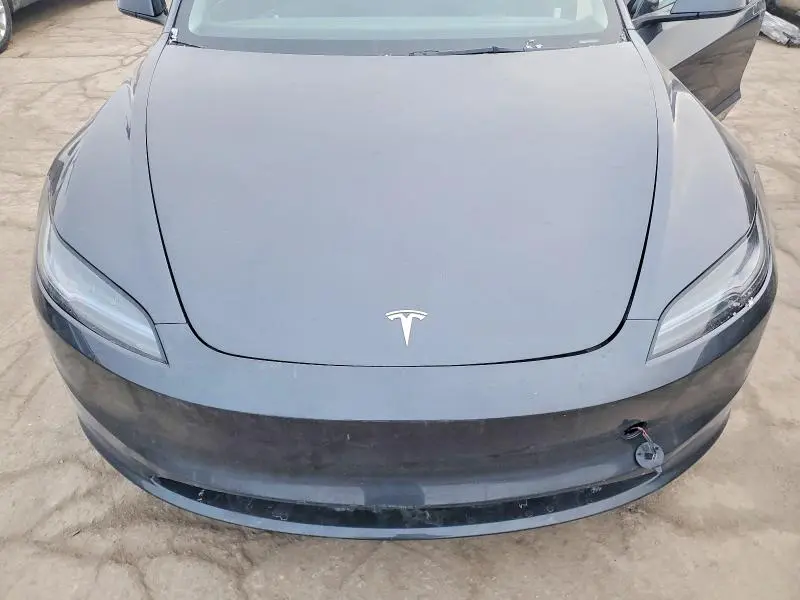 2024 TESLA MODEL 3   