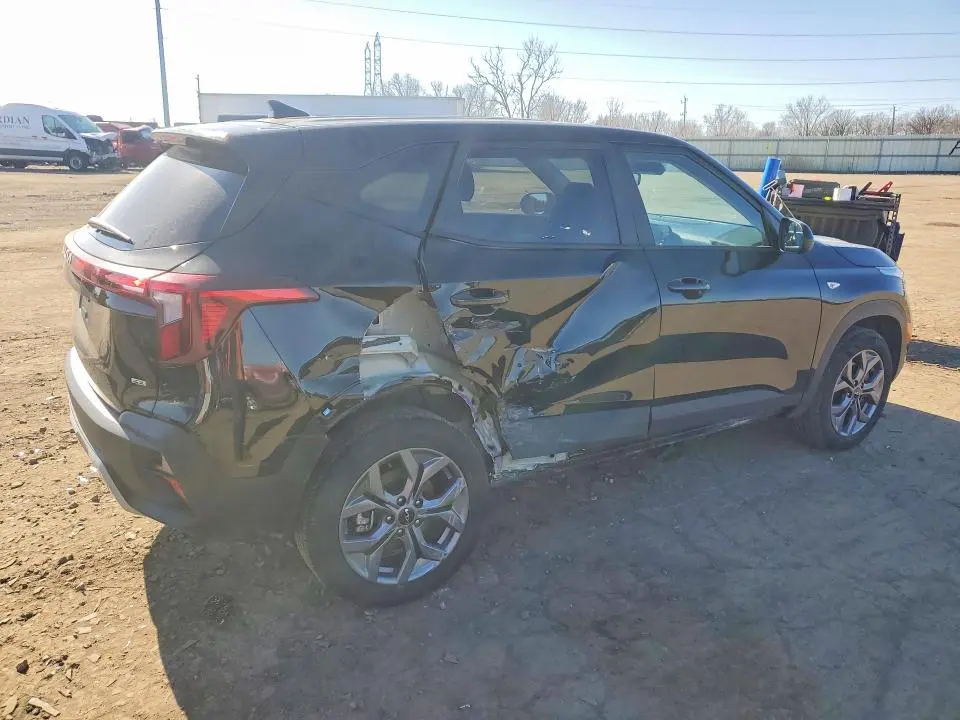 2024 KIA SELTOS LX  