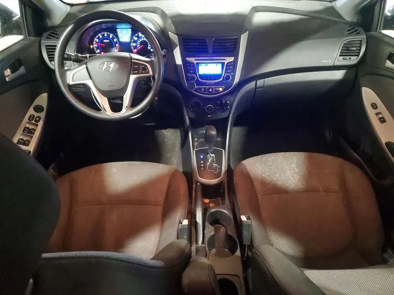 2013 HYUNDAI ACCENT GS  