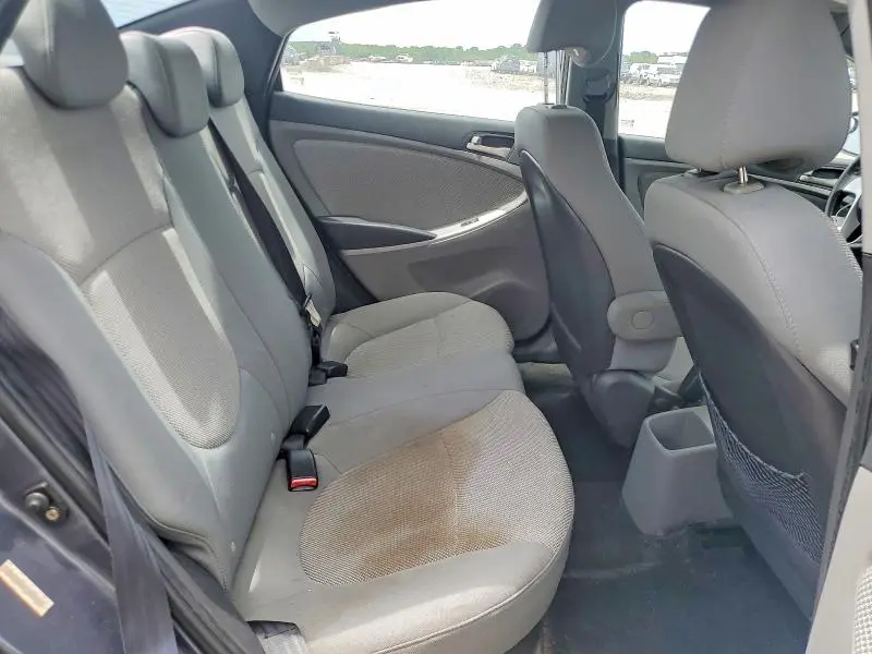 2012 HYUNDAI ACCENT GLS  
