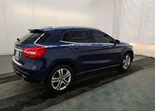 2019 MERCEDES-BENZ GLA 250 4MATIC  