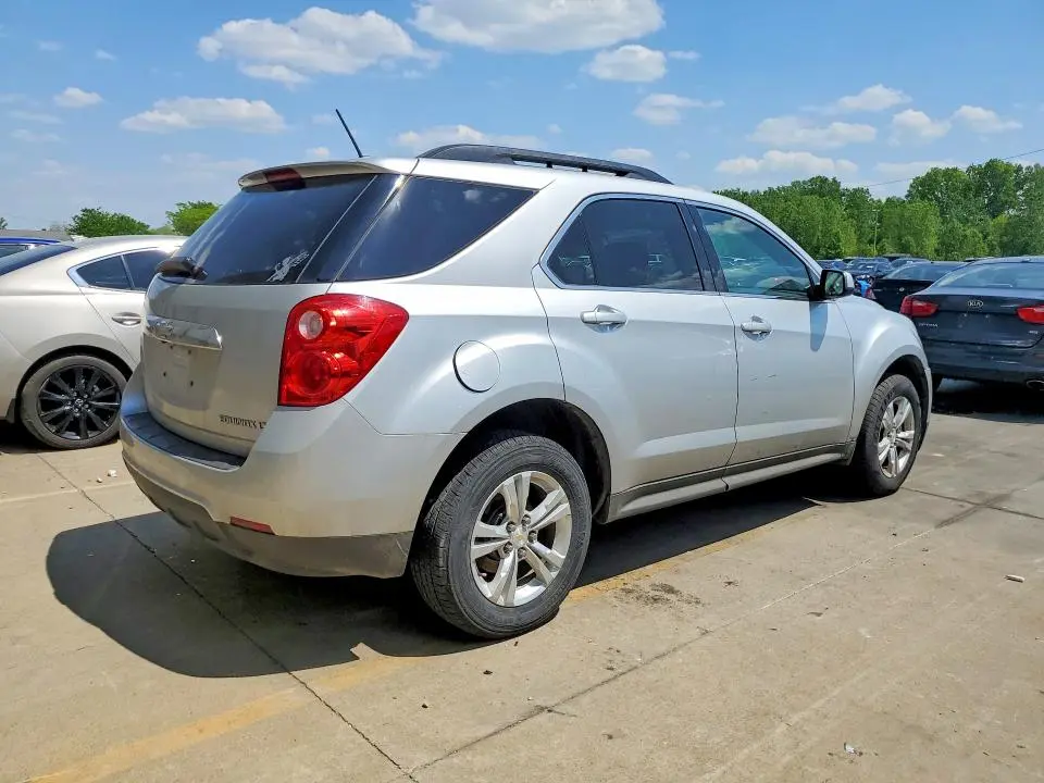2015 CHEVROLET EQUINOX LT  