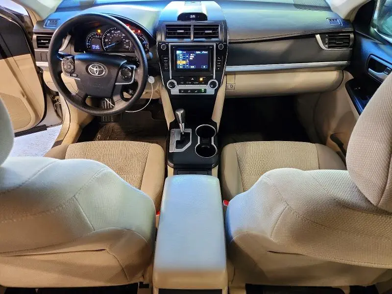 2014 TOYOTA CAMRY LE  