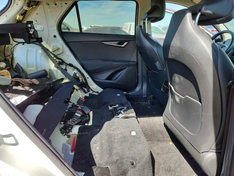 2023 KIA NIRO EX  