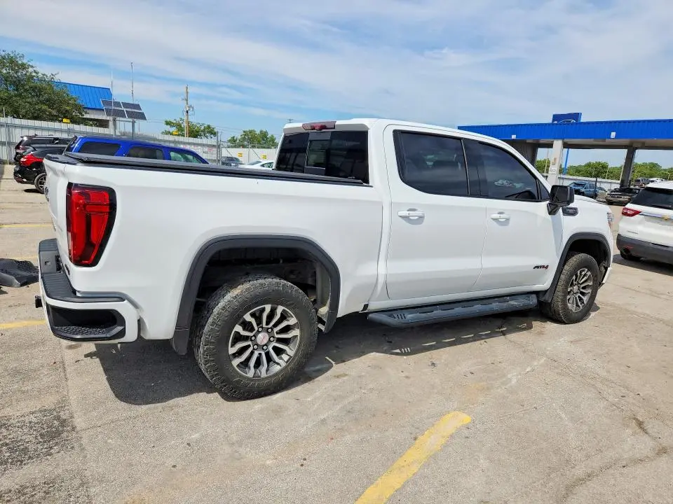 2020 GMC SIERRA K1500 AT4  