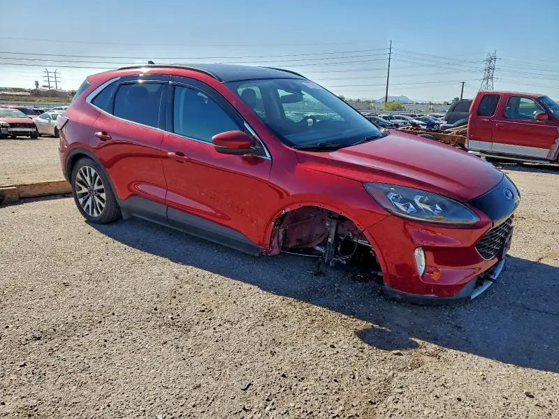 2020 FORD ESCAPE TITANIUM  