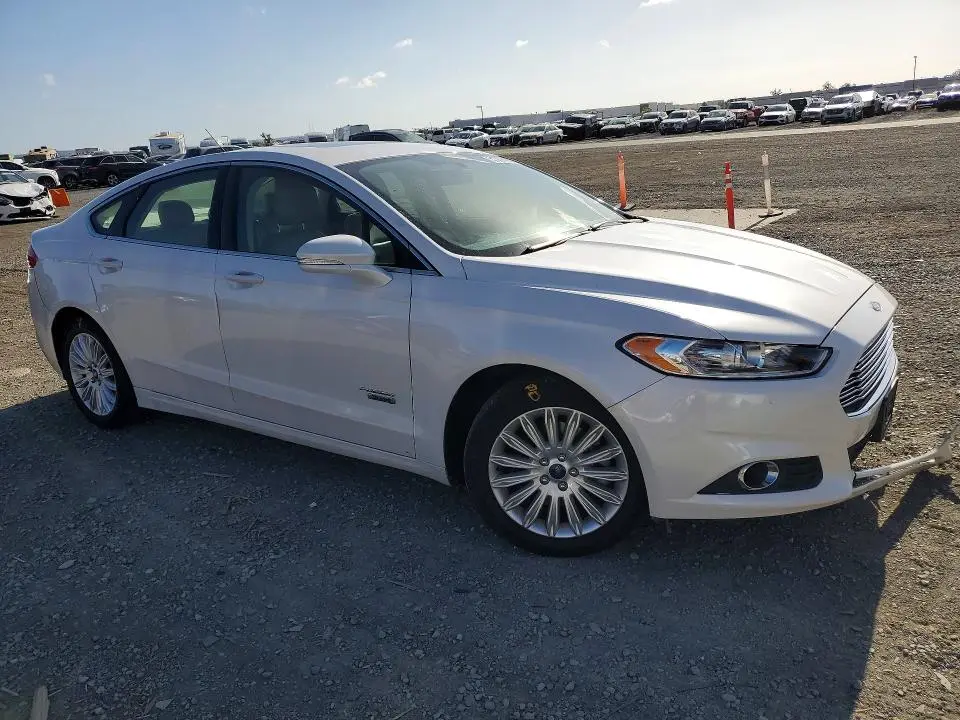 2013 FORD FUSION SE PHEV  