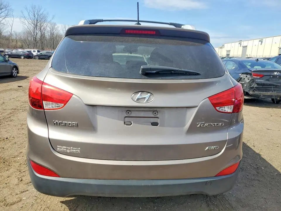 2012 HYUNDAI TUCSON GLS  