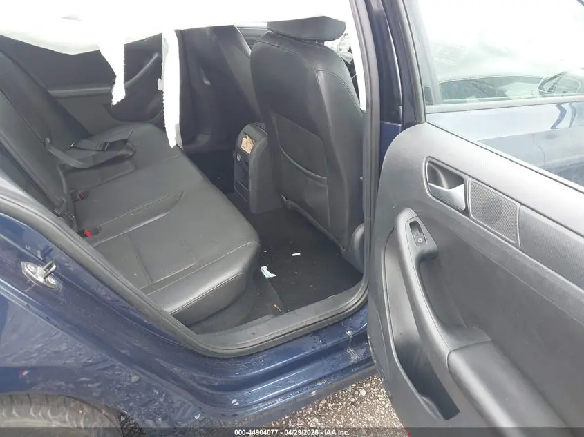 2014 VOLKSWAGEN JETTA 1.8T SE